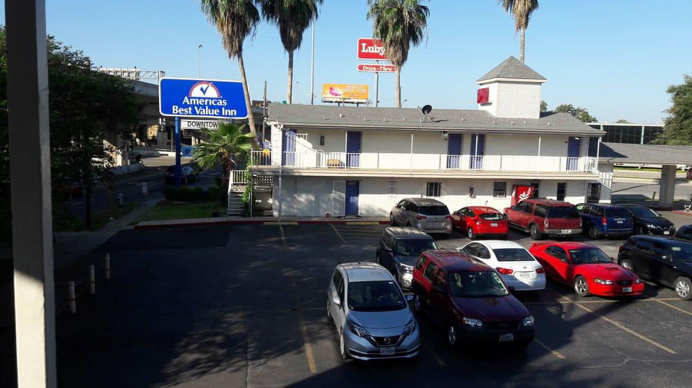 Americas Best Value Inn-Riverwalk Downtown/Market Square